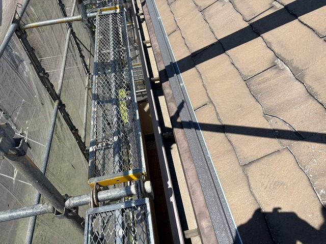 端部の金物取付